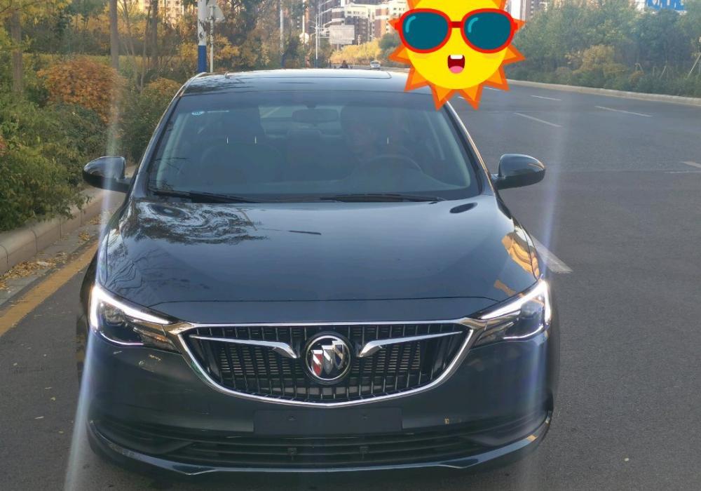 买英朗10个月了,纪念一下.建议大家买暗影灰,真的好看